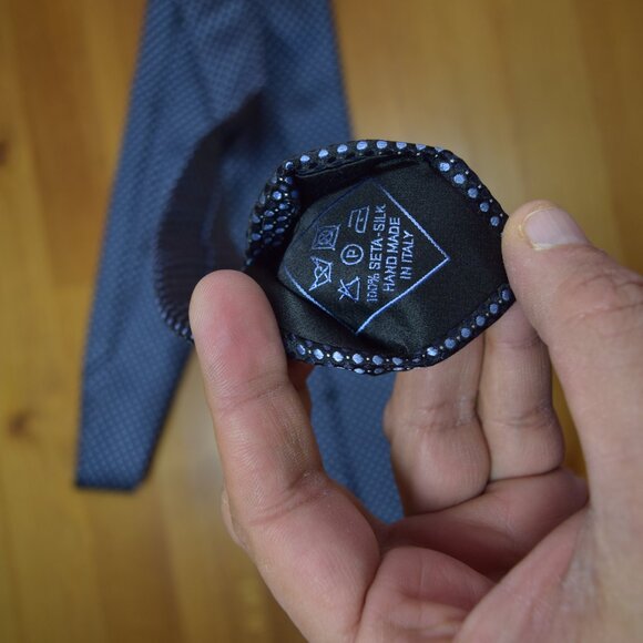 $840 New BRIONI Navy Aqua Blue Geometric Medallion Handmade Italy Silk Neck Tie - Picture 14 of 14